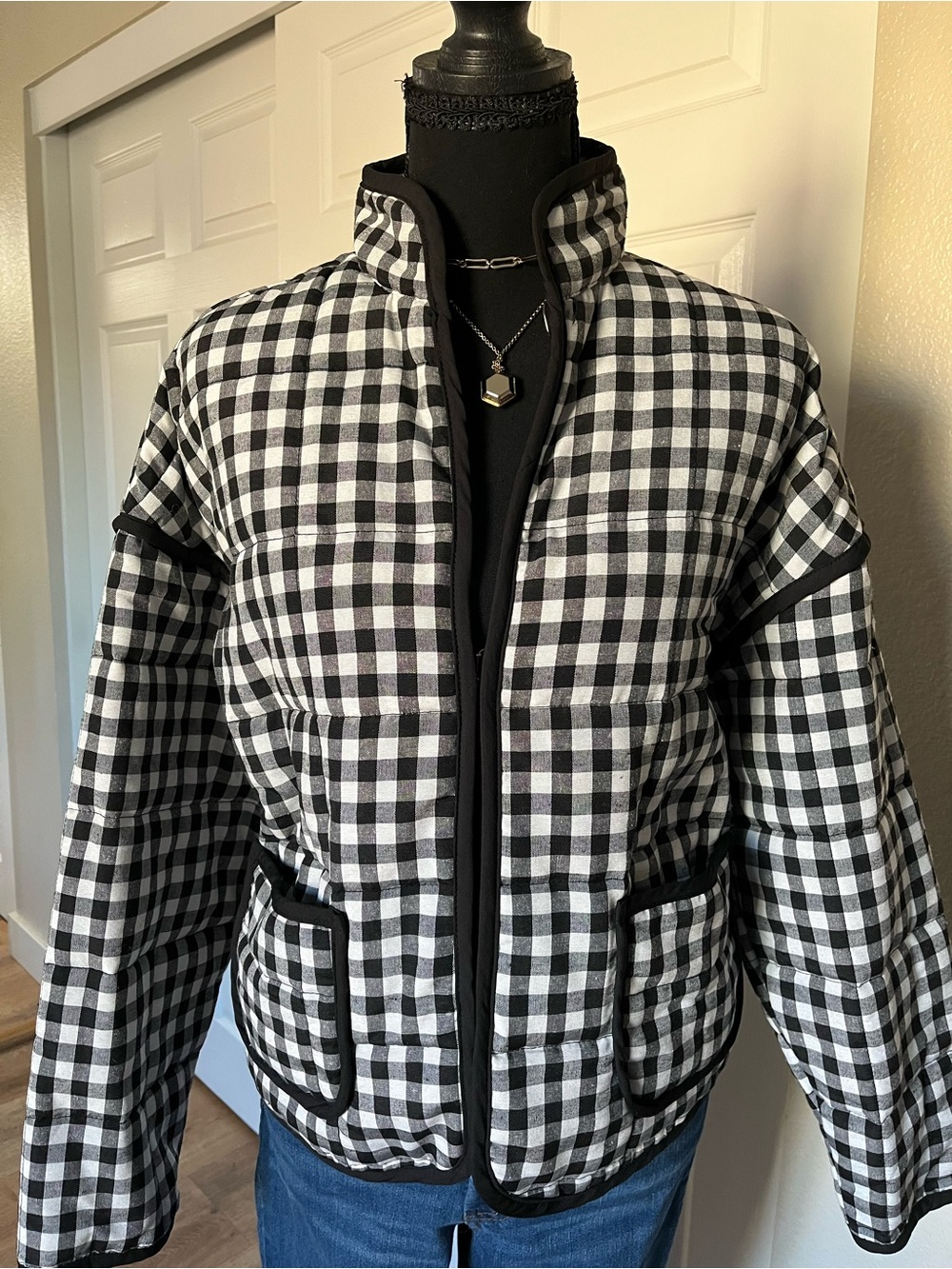 Vigoss Black & White Gingham Quilted Shirt Jacket